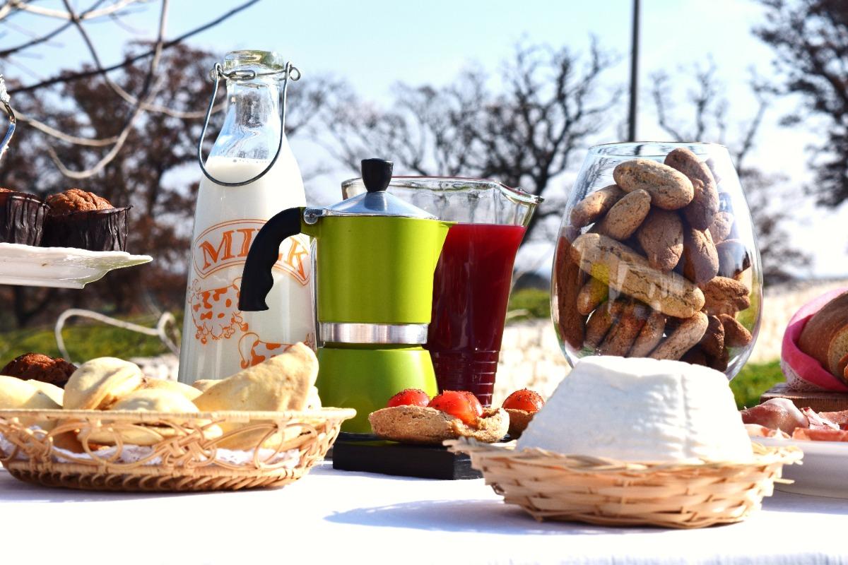 La colazione di LA CASA DEGLI UCCELLINI