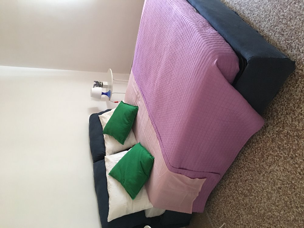 hauptbüro im hauptschlafzimmer bedroom das hauptschlafzimmer besteht aus einem schrank schreibtisch zwei stühle ein flachbildschirmtv und eine klimaanlage große fenster mit blick auf bb casa di bitta pisa de hauptbüro im hauptschlafzimmer bedroom das hauptschlafzimmer besteht aus einem schrank schreibtisch zwei stühle ein flachbildschirmtv und eine klimaanlage große fenster mit blick auf bb casa di bitta pisa de