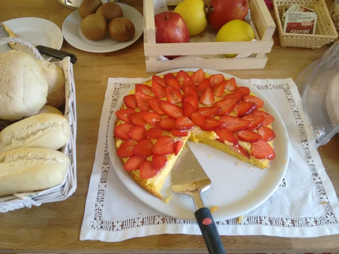 torta con le fragole