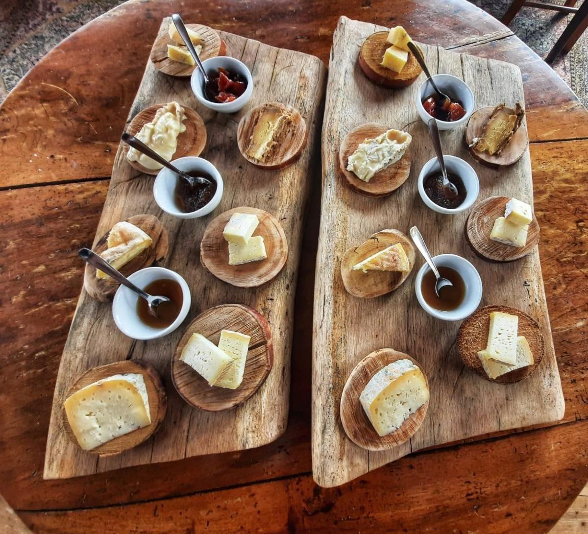 Il ristorante di AGRITURISMO DI CHARME IL FILO DI PAGLIA