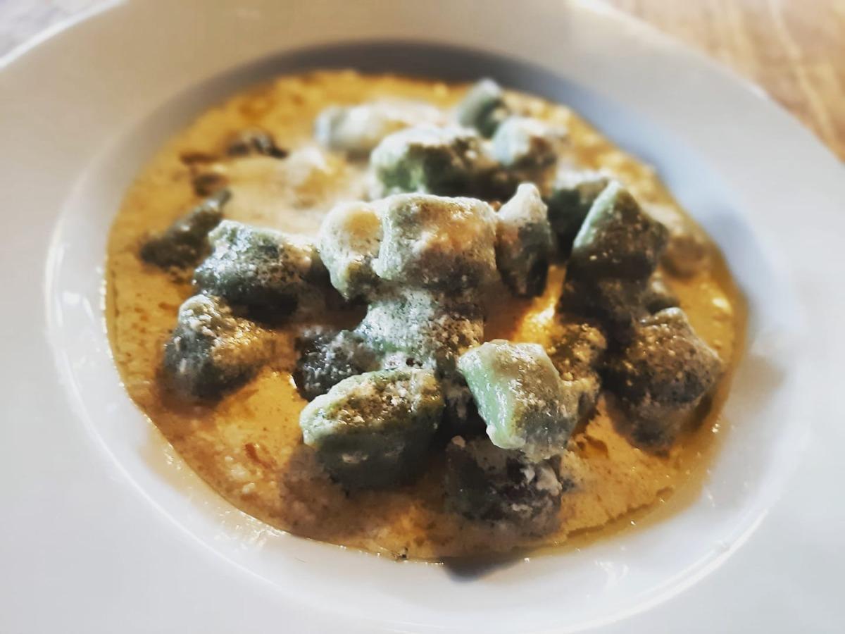 Il ristorante di AGRITURISMO DI CHARME IL FILO DI PAGLIA