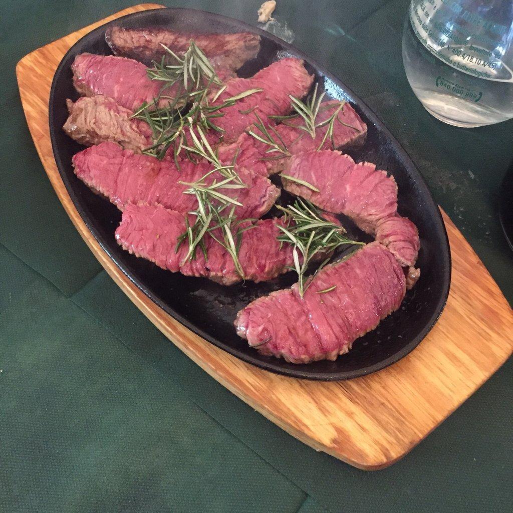 Il ristorante di AGRITURISMO LA PINETA