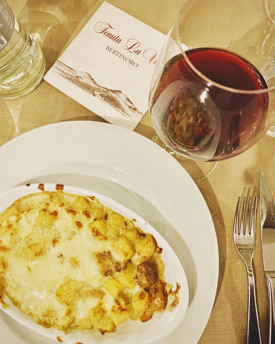 Il ristorante di DUE PONTI VILLAGE