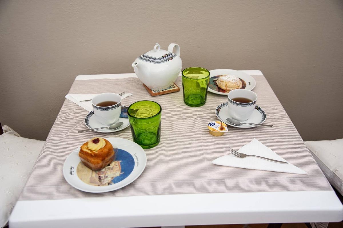 La colazione di OHANA B&B