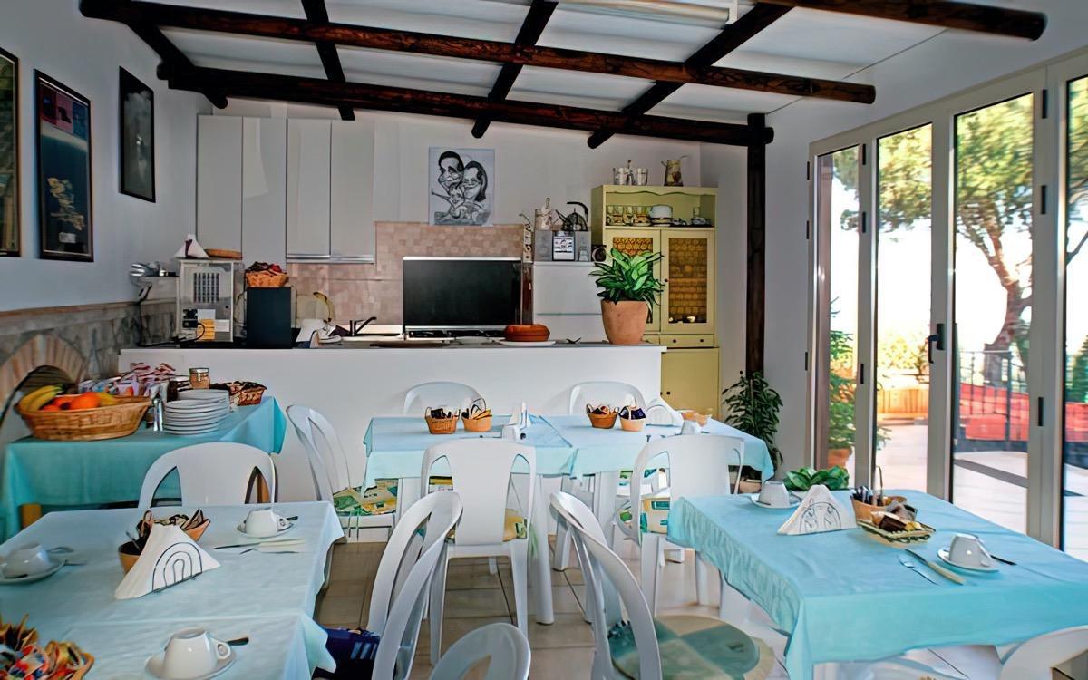 La colazione di B&B ALLE GINESTRE