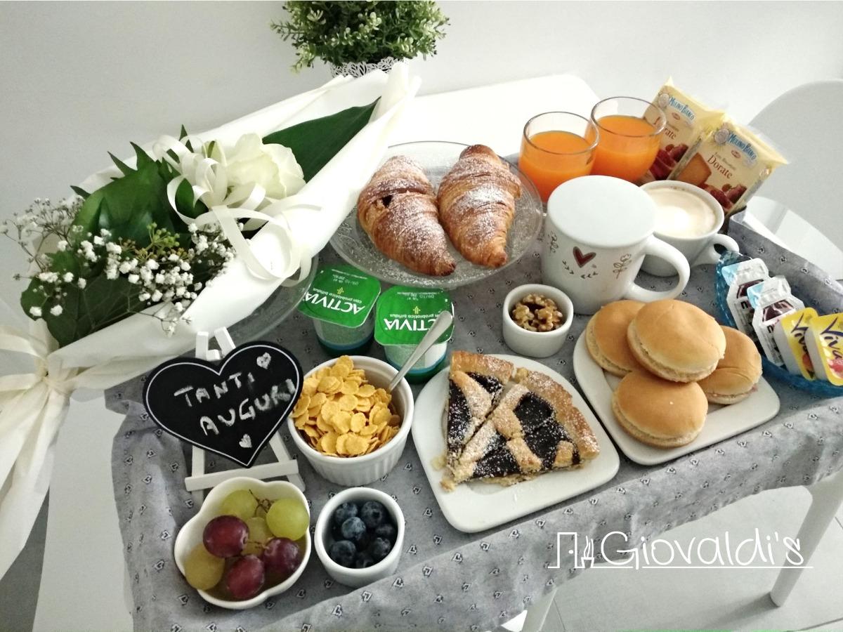 La colazione di B&B GIOVALDI'S TORINO