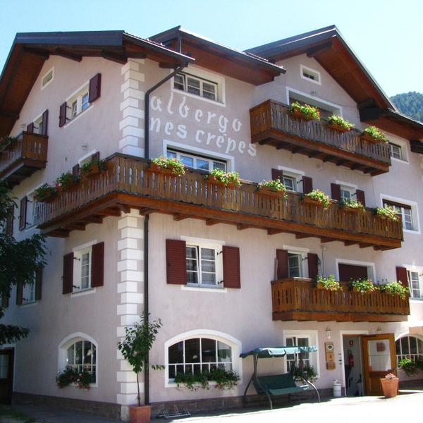Hotel Garnì Nes Crepes