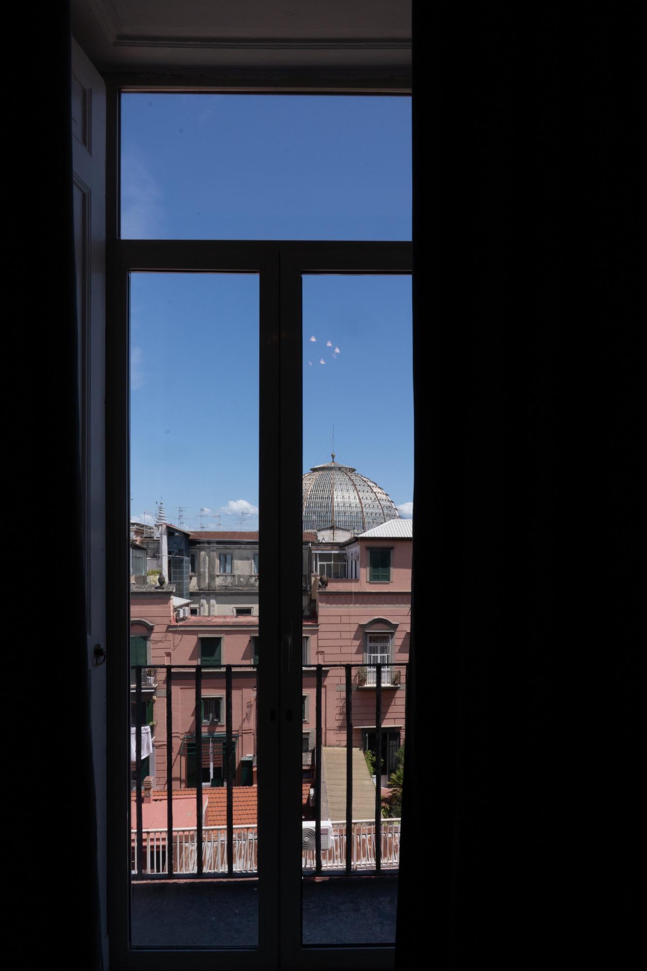 BALCONE PANORAMICO CAMERA cAPRI