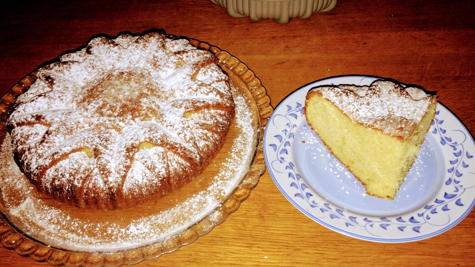 Torta soffice biologica allo yogurt