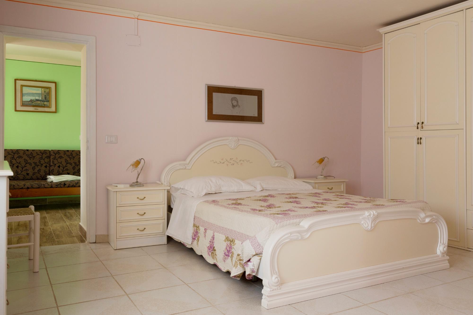 Camera da letto matrimoniale