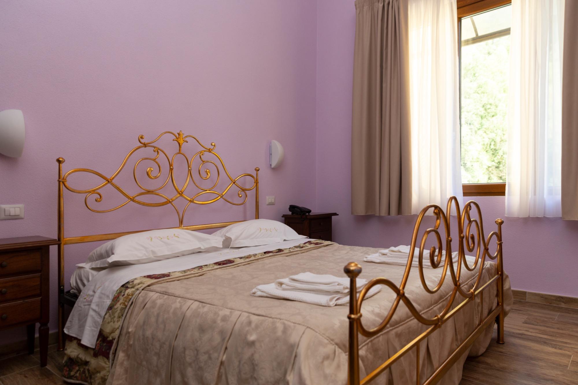 Camera da letto matrimoniale