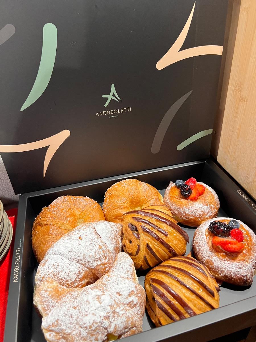La colazione di IL CANTUCCIO DI GIOIA B&B