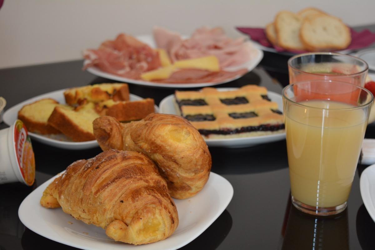 La colazione di B&B VILLA ELENA