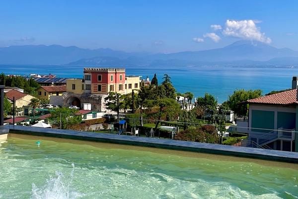 Plaza Lago di Garda
