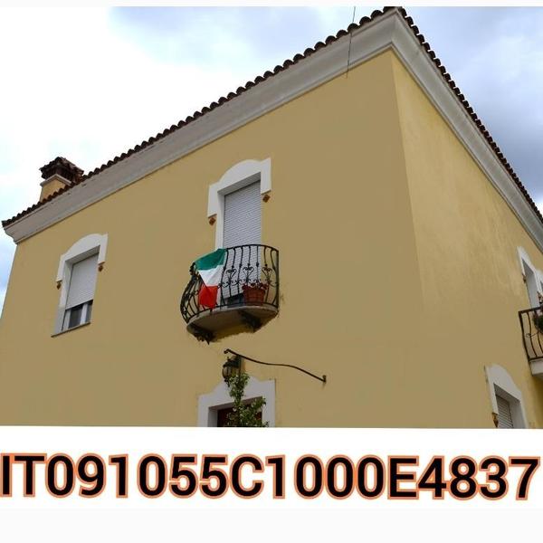  B&B Oliena