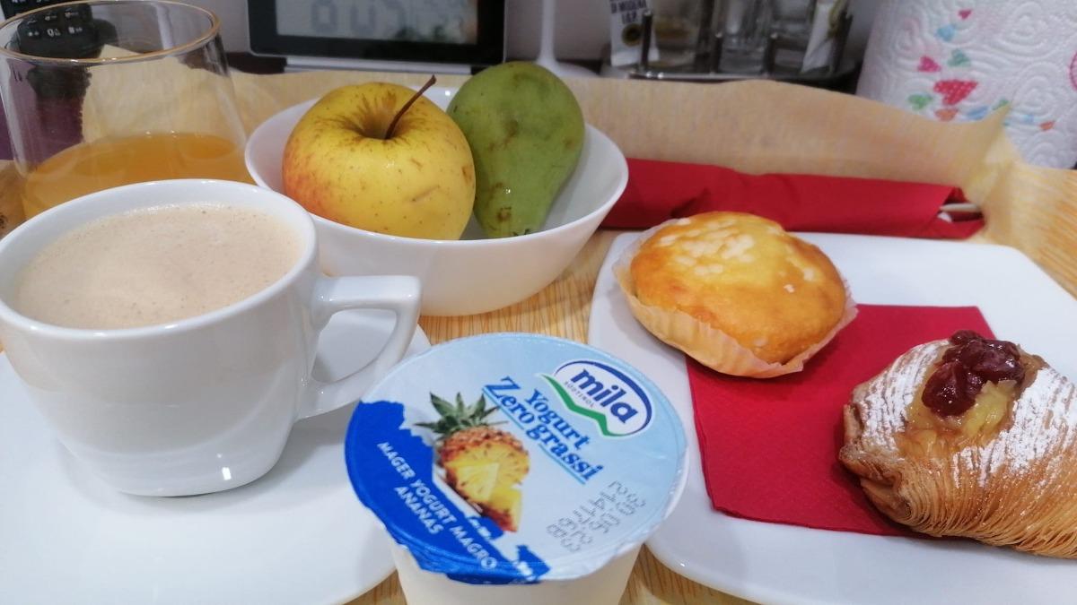 La colazione di NAPOLI MUSEO B&B