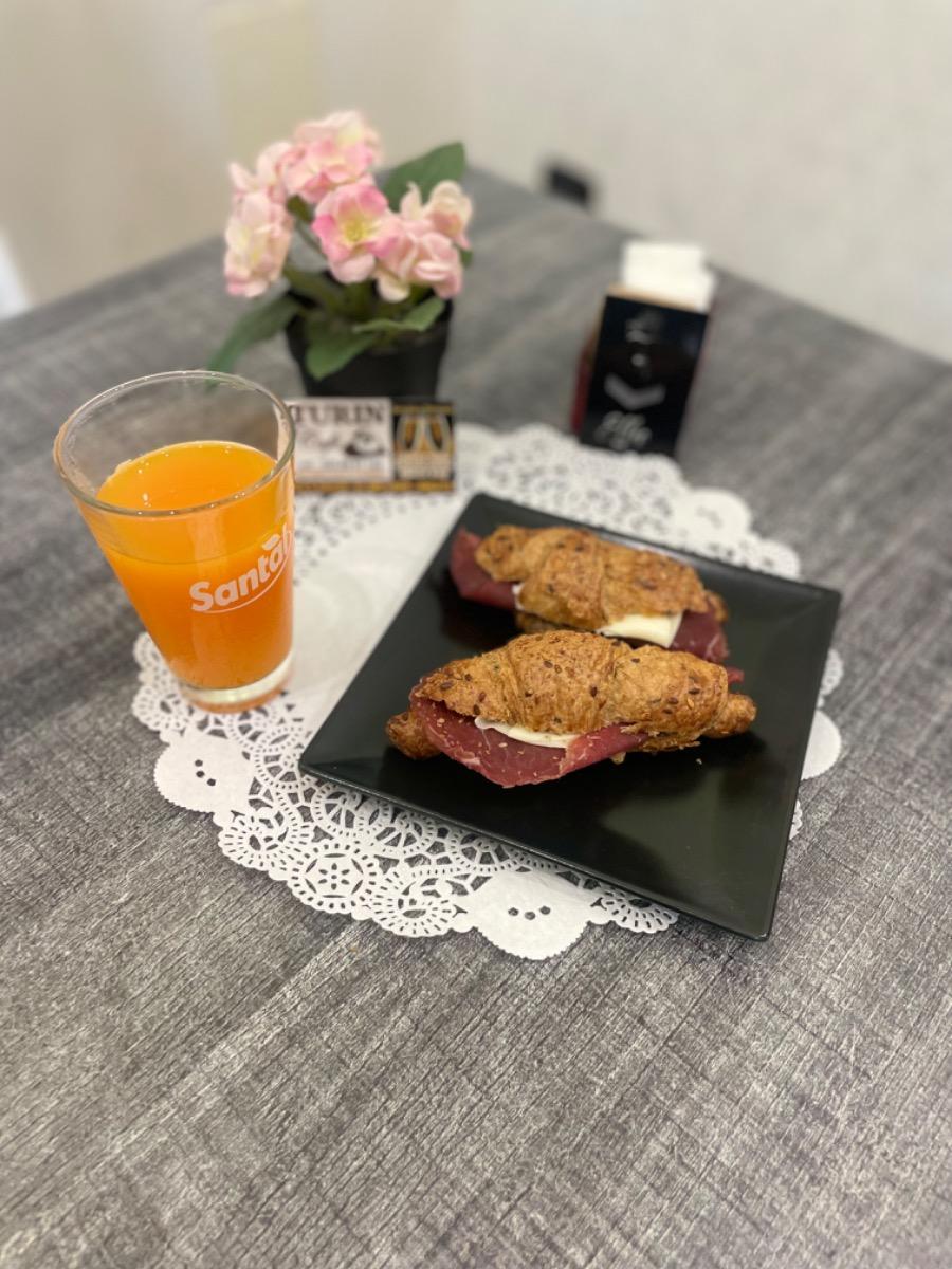 La colazione di B&B ELLES