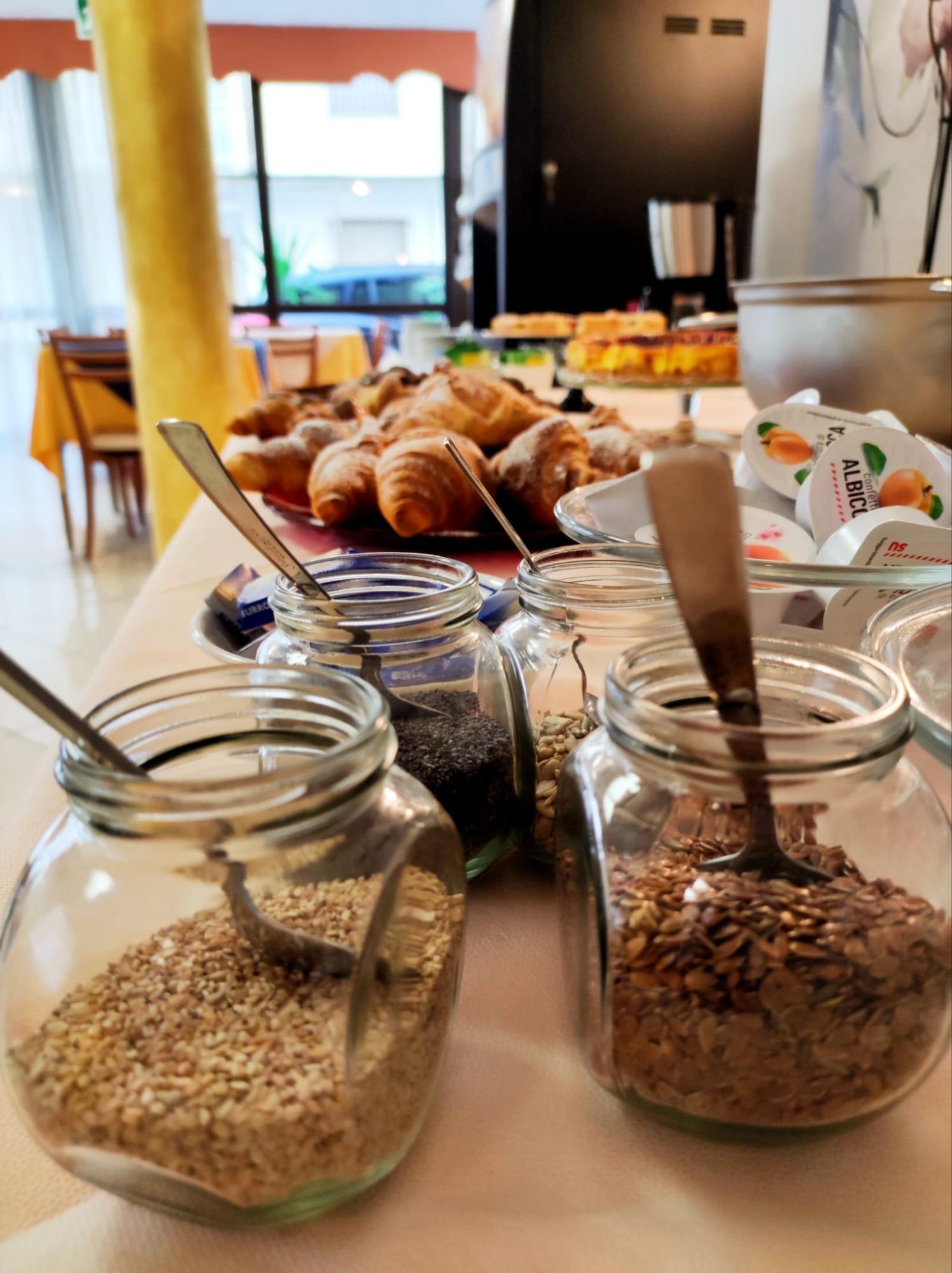 La colazione di HOTEL ZENITH