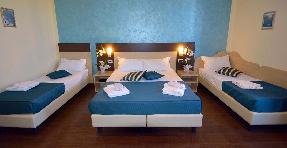 Camera del B&b Marbò Florence colore blu