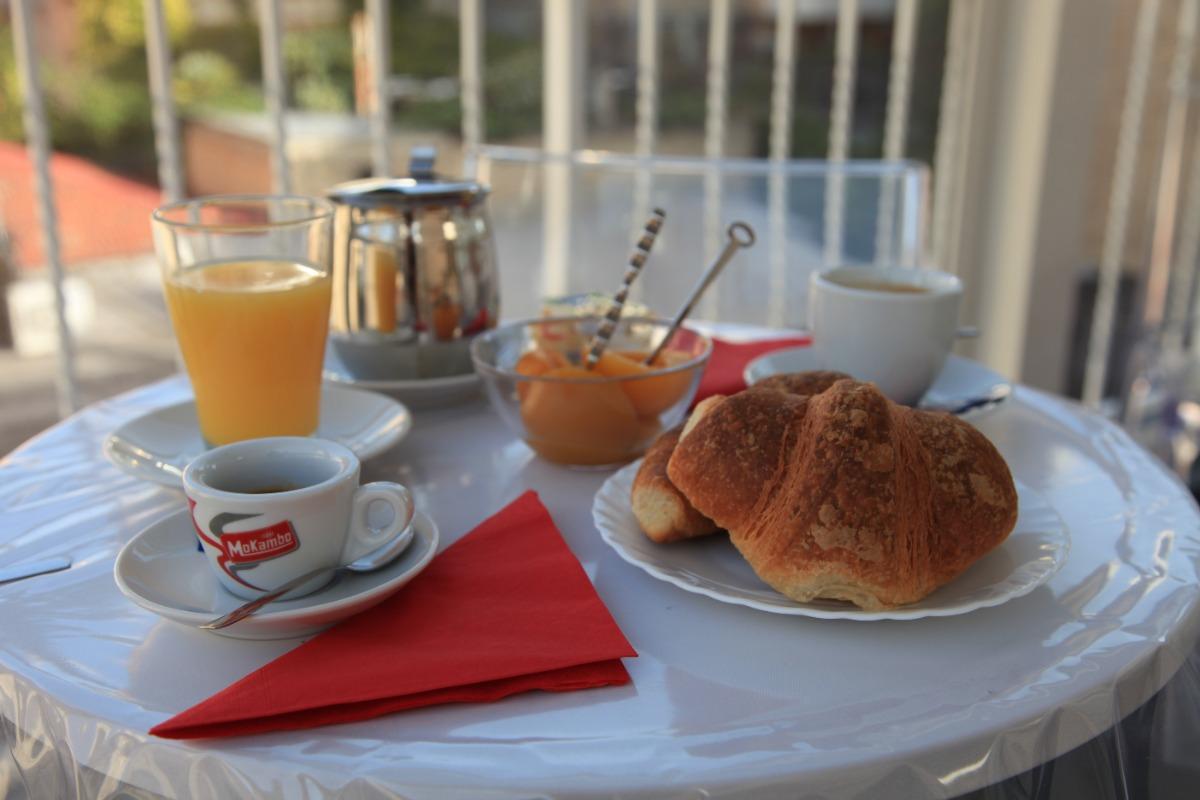 La colazione di NEW PESCARA CITY B&B