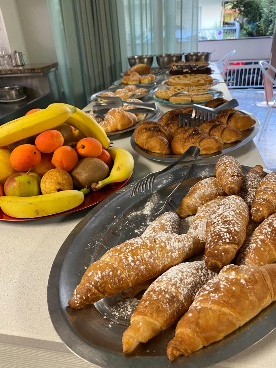 La colazione di HOTEL NANNI GARNÌ