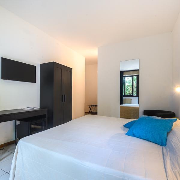  Hotel Anna