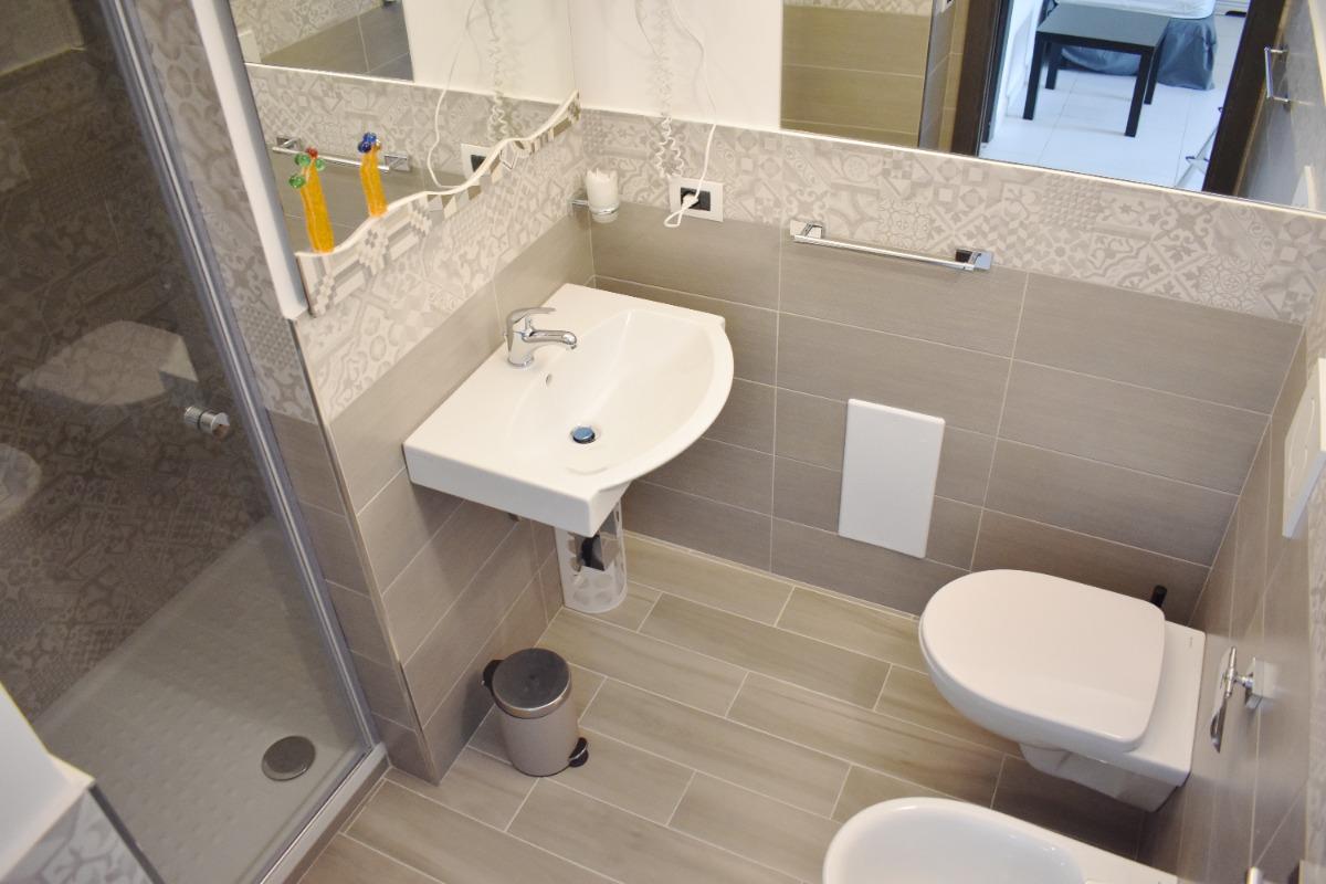 Bedroom 2, bathroom with shower, all new, suspended elements, cleanliness and comfort