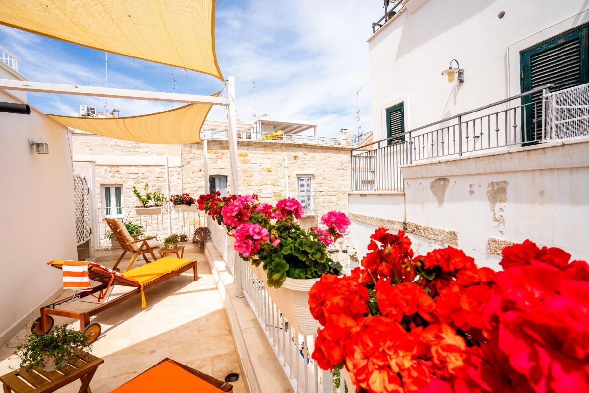 Our charming roof sea view terrace