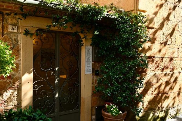 Oliviera Camere
