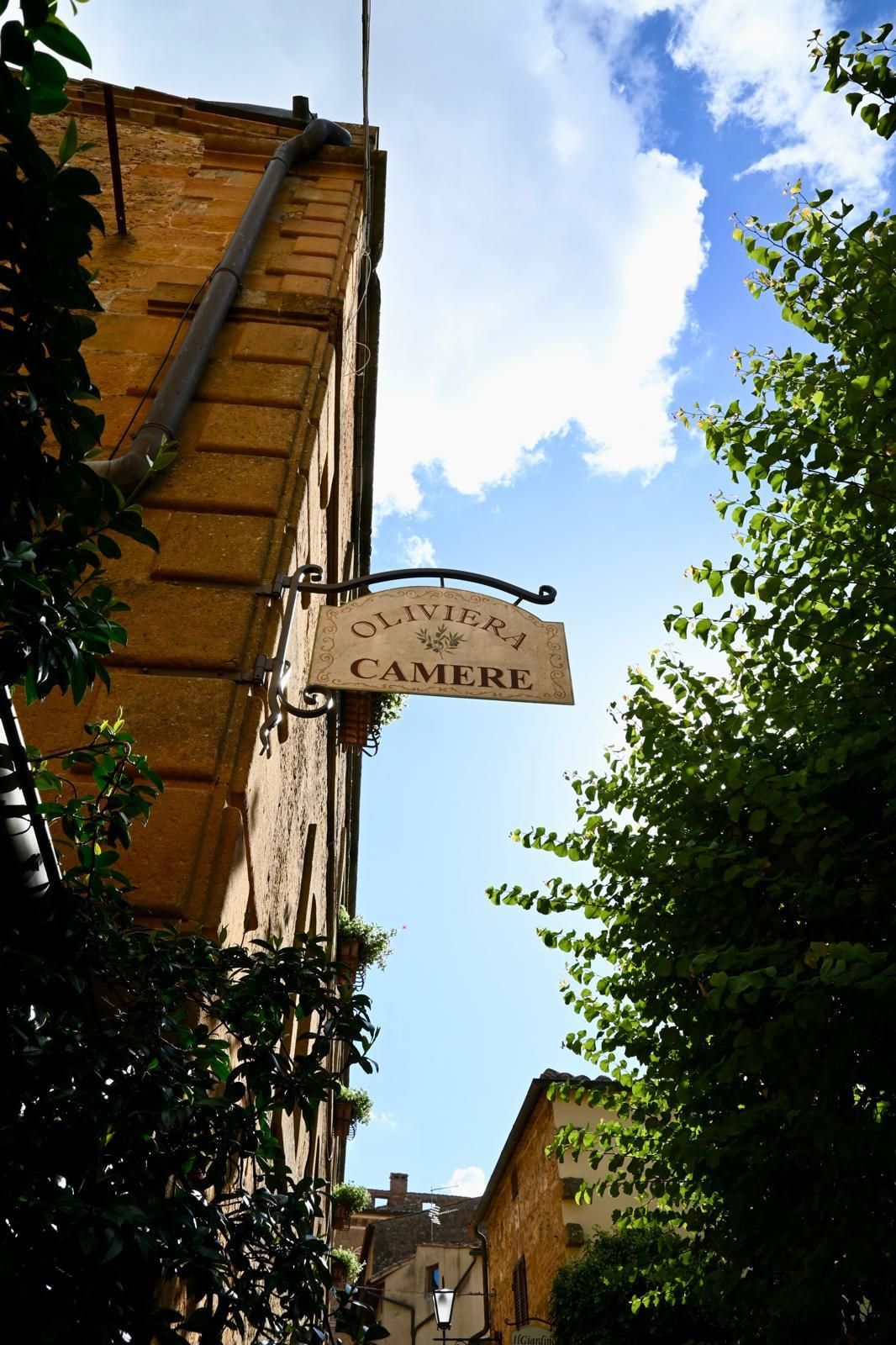 VIA CONDOTTI 4B