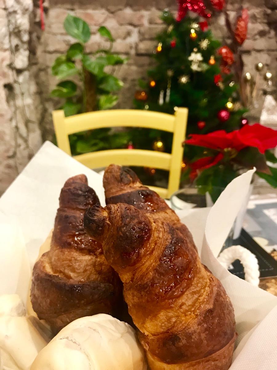 La colazione di BARBARA'S ROOMS
