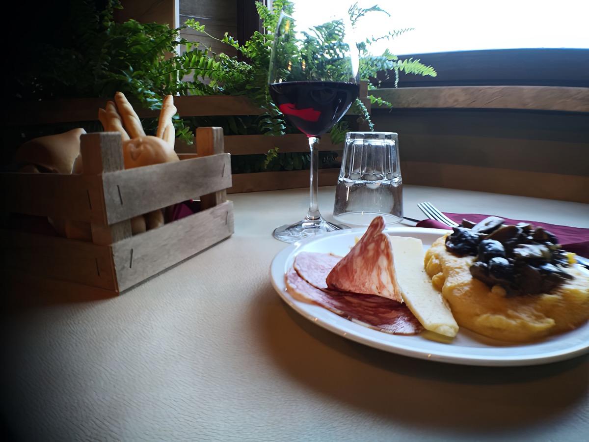 Il ristorante di LA CASETTA BOSCO