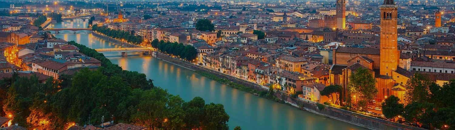 Foto panoramica di Verona