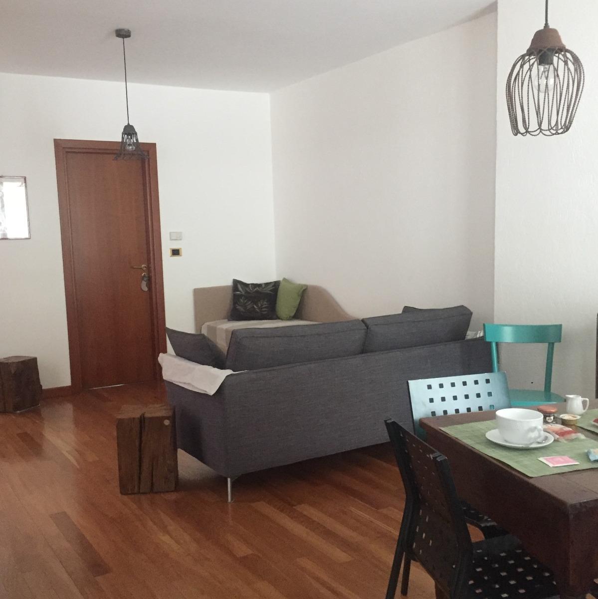 zona soggiorno/camera