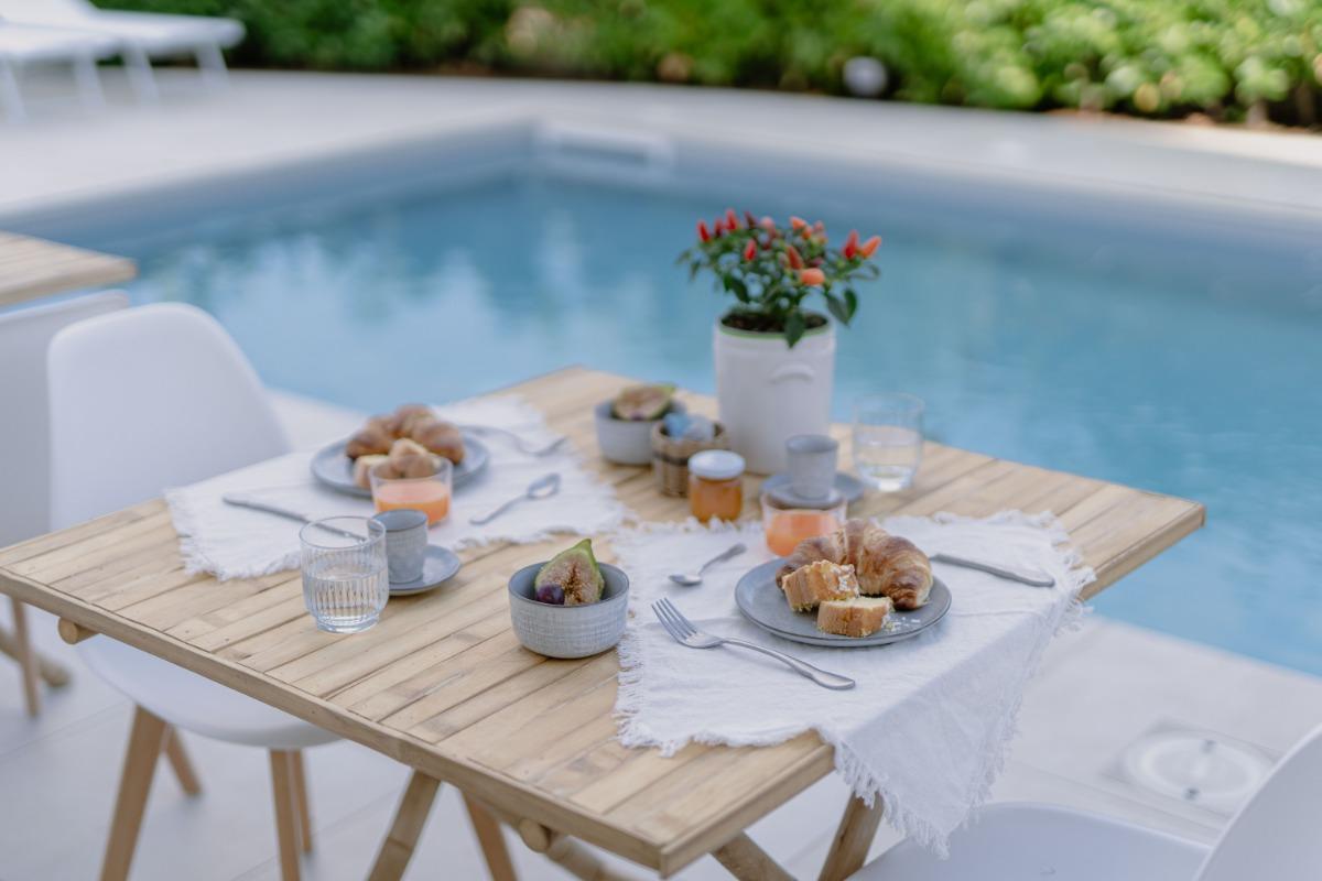 La colazione di DIMORA MANFREDO ECO B&B LUXURY
