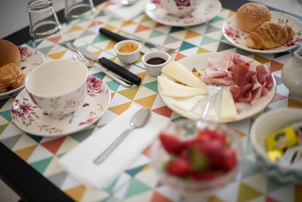 La colazione di B&B ANGIOY 18