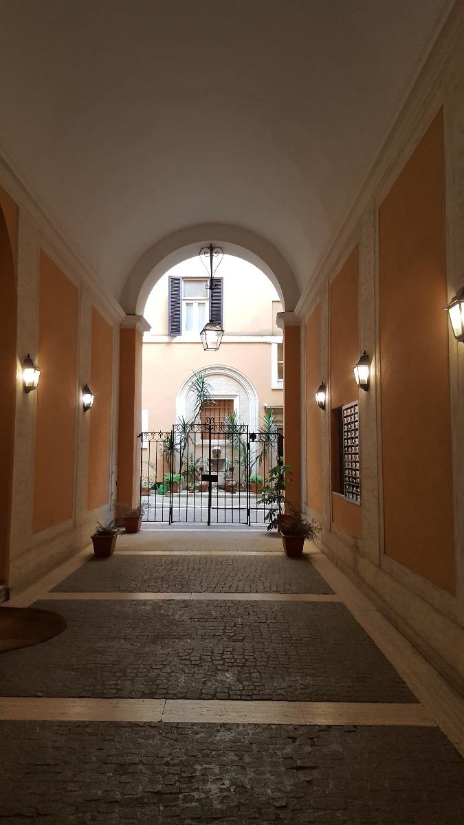 Entrata dell'edificio del 1400