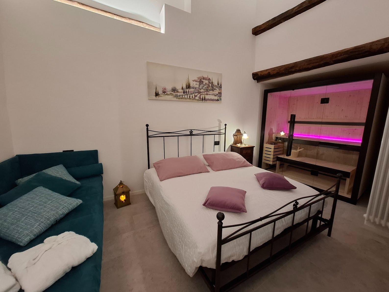 sauna finlandese in camera