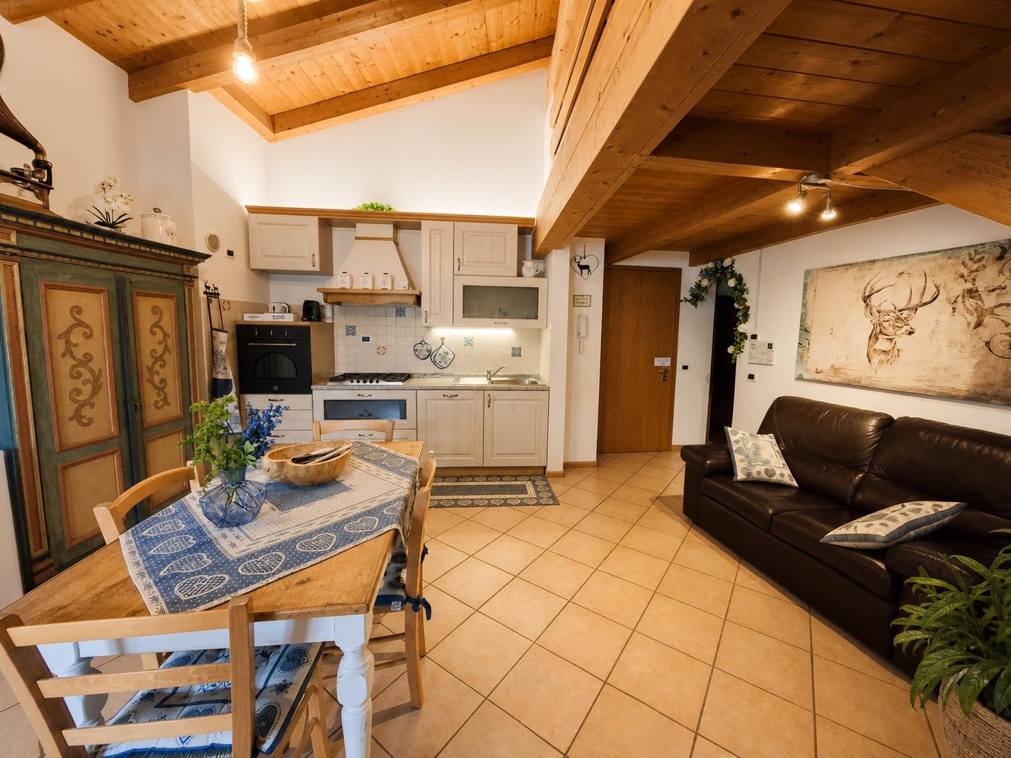 Loft della Perpetua cucina avista e il soggiorno
