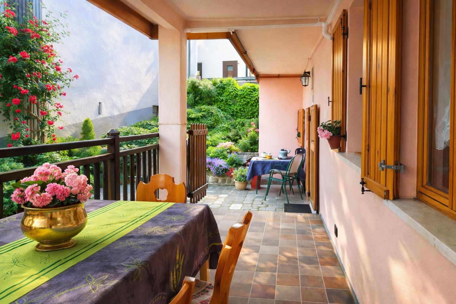 L'Antica Canonica Il terrazzo coperto