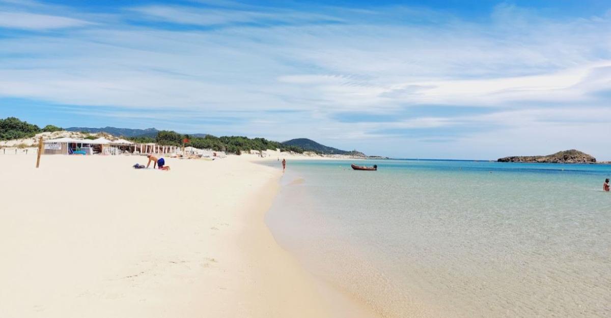 Spiaggia Su Giudeu-Chia