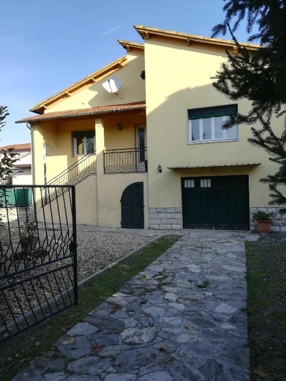 HAPPY LUCCA : PARCHEGGIO PRIVATO