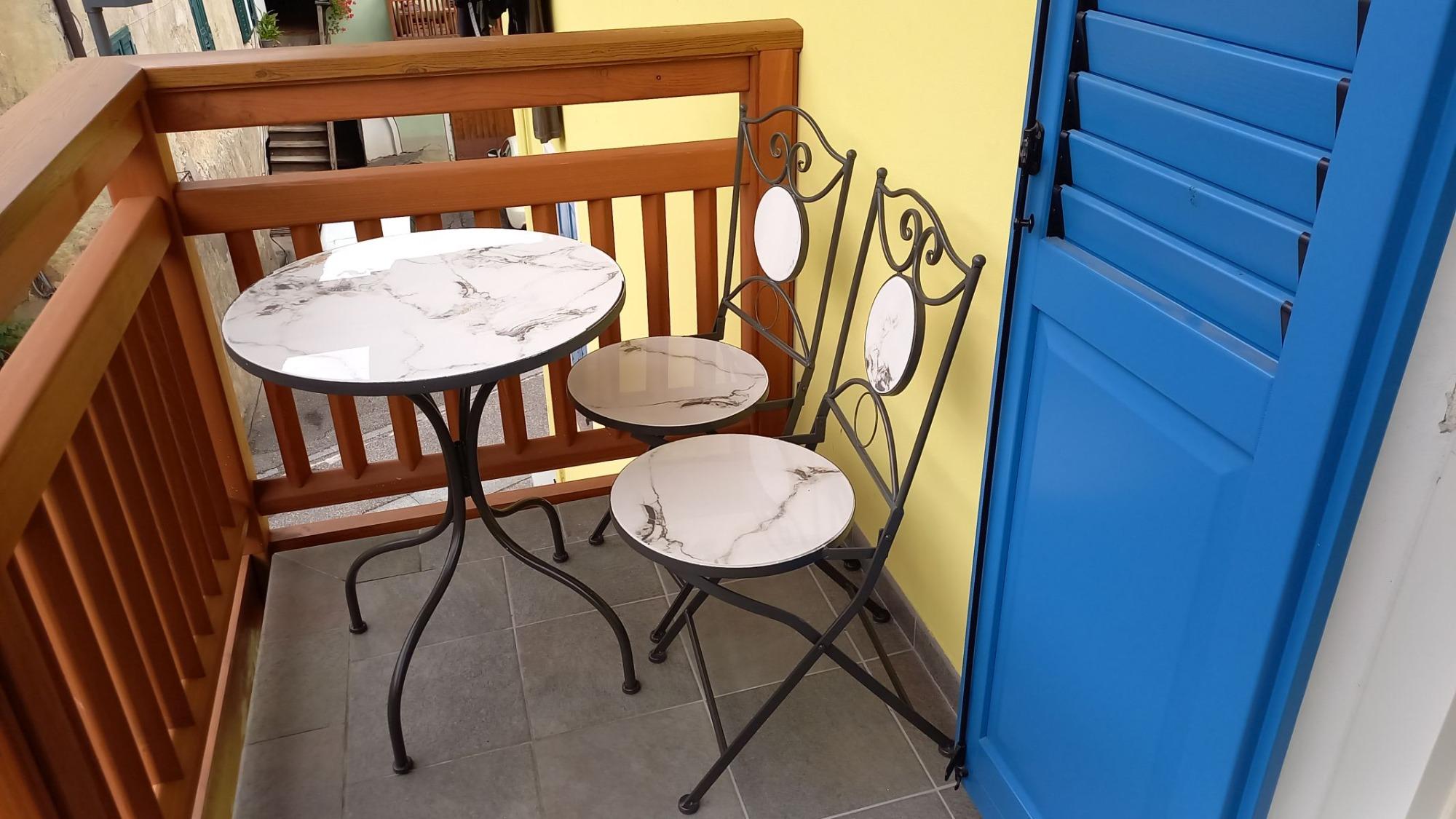 Il nuovo balcone in legno