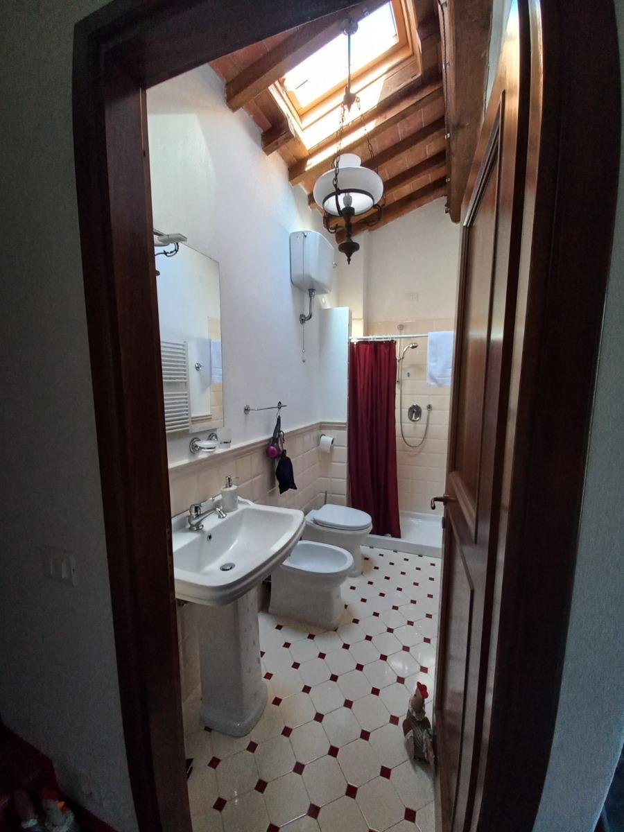 Bagno della Camera Rondini