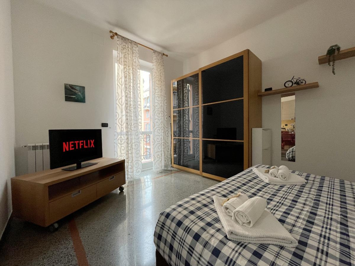 Camera da letto matrimoniale con terrazzo