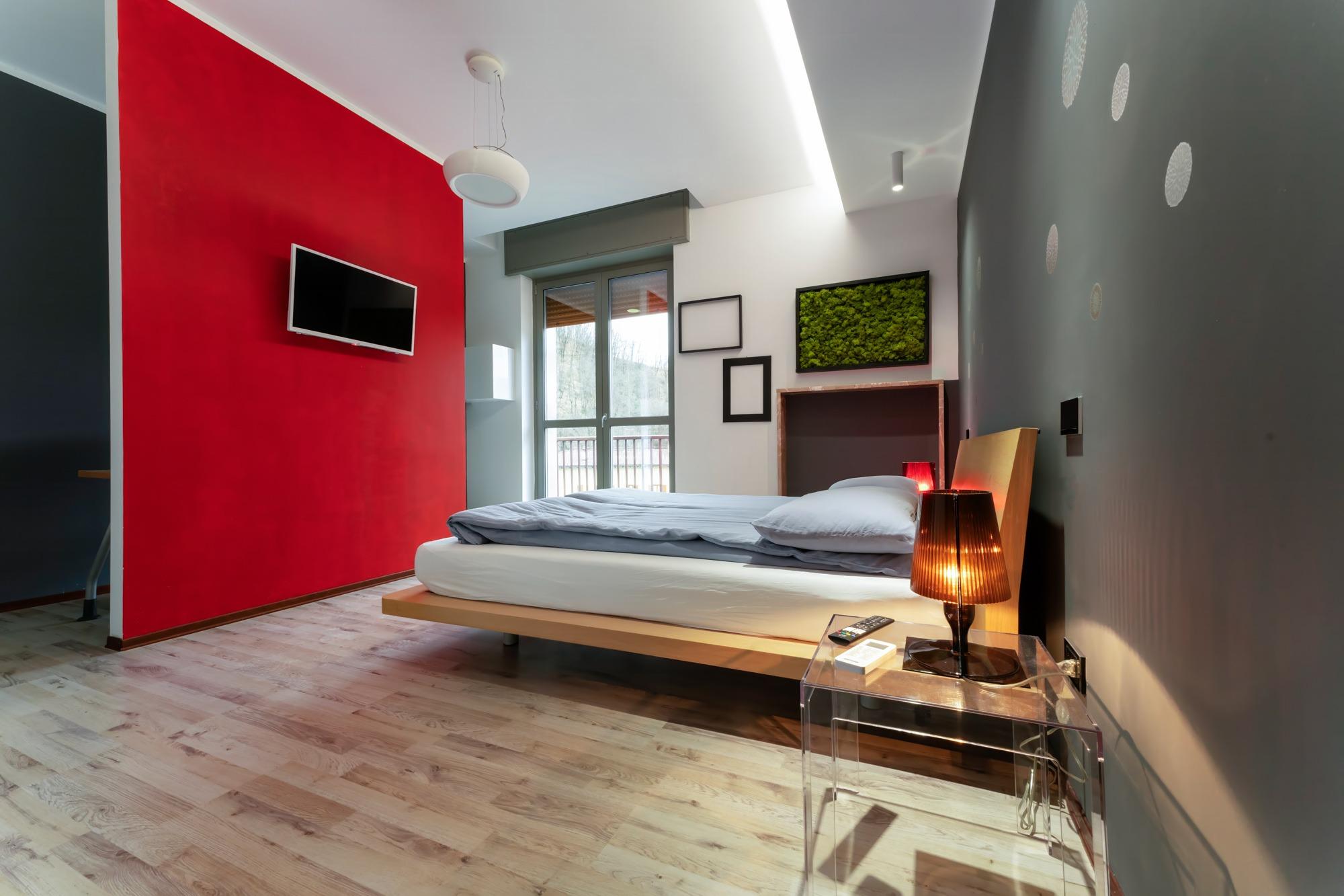 Camera 5 matrimoniale con bagno privato e balcone