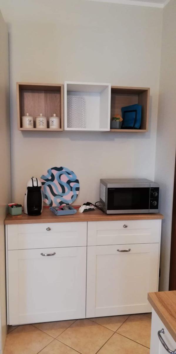 Microonde, tostapane, bollitore, macchina caffè