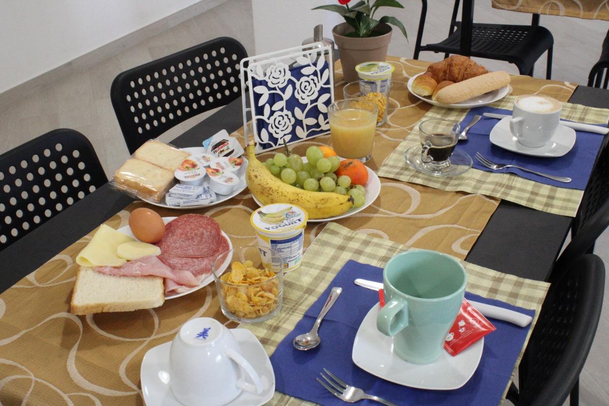 La colazione di JANAS B&B
