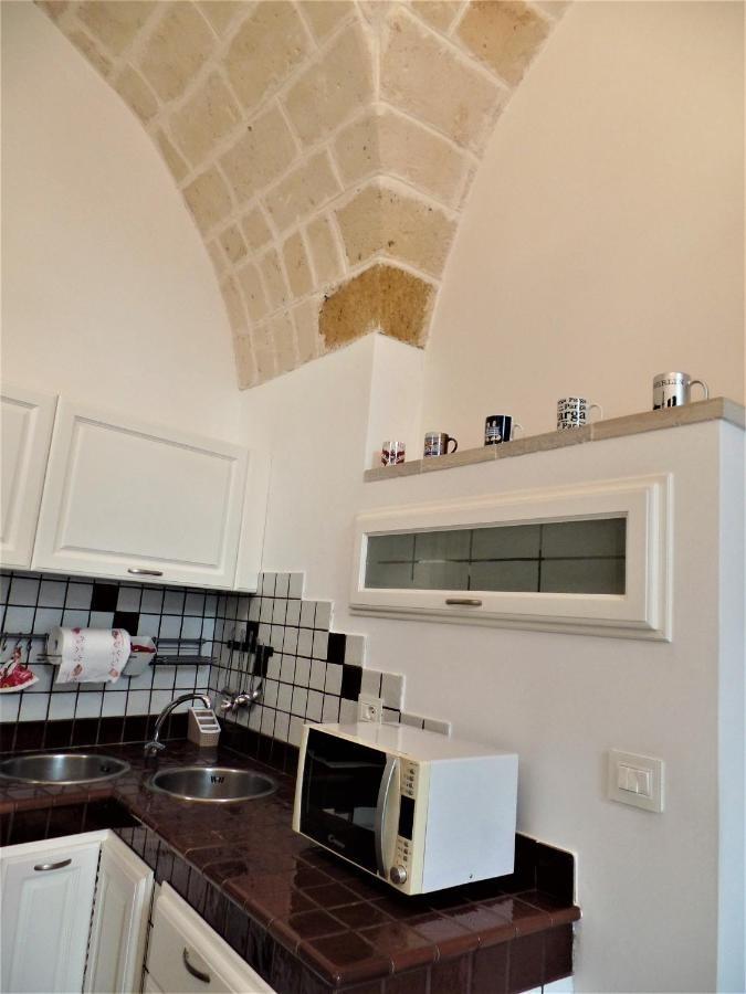 FORNO;MICRONDE;SCALDA BEVANDE; TOAST; MACCHINA DEL CAFFE'