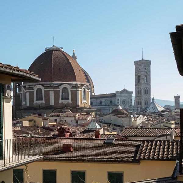 sweetly home in florence